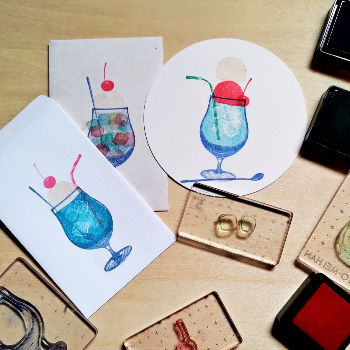 TO-MEI HAN「透明スタンプ『TO-MEI HAN THE クリームソーダ』で、重ね押し体験！」【当日受付】