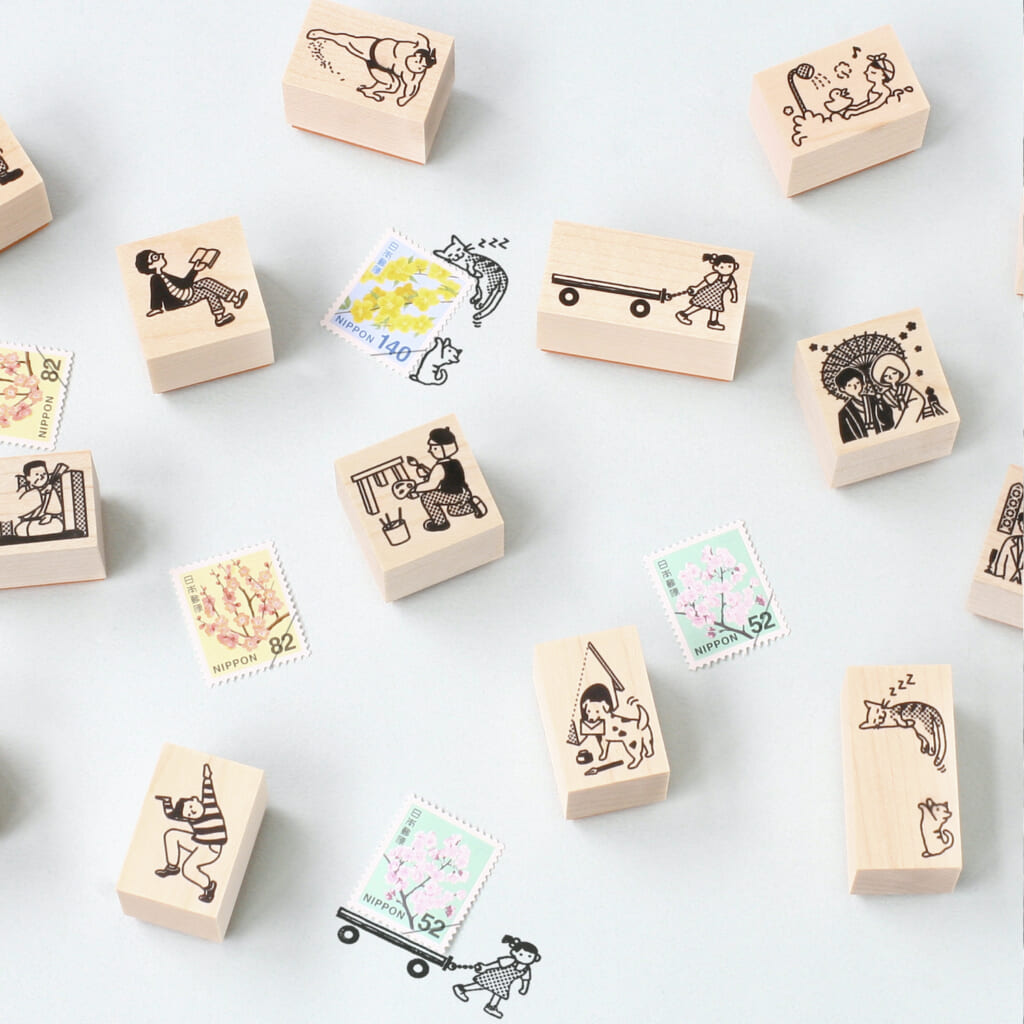 「切手のこびと-スタンプ」ぜひ眺めてクスッと笑ってくださいね。