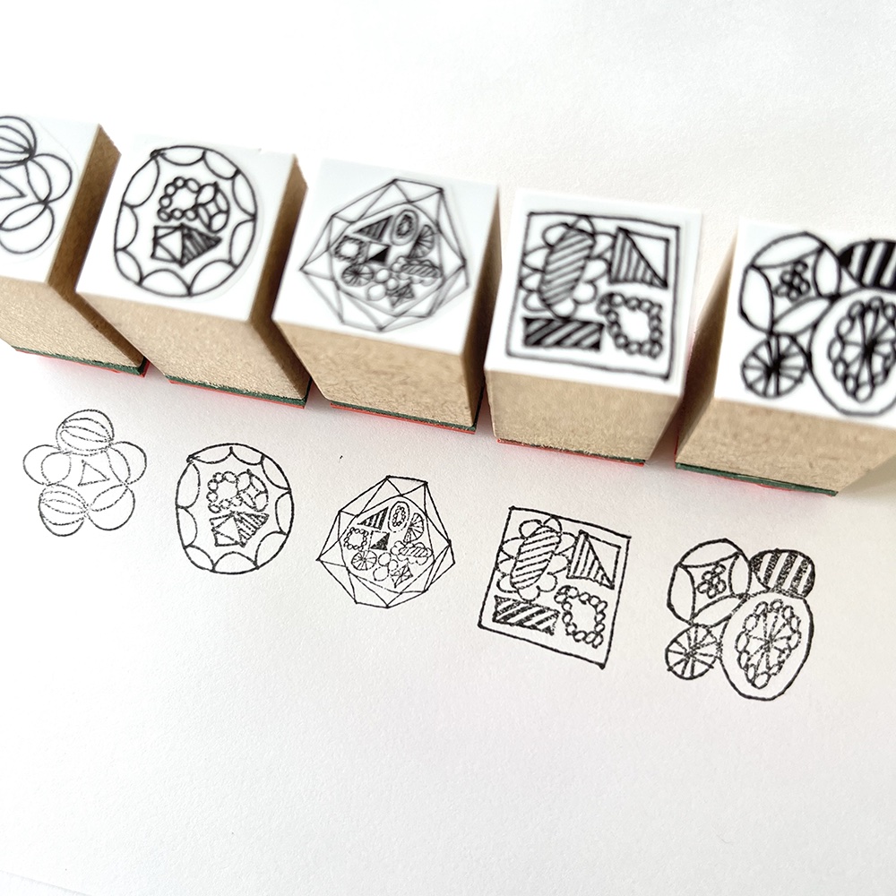 オリジナルのハンコの5種類も登場します！