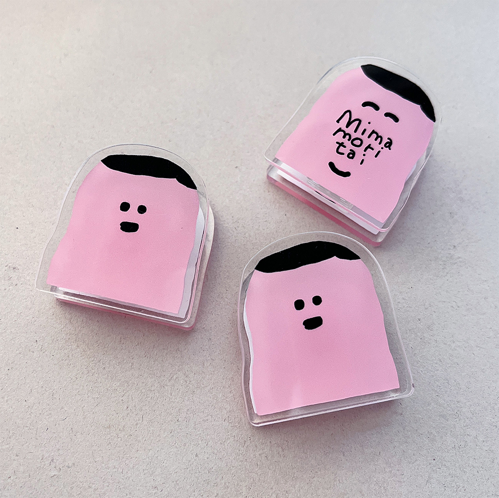 「アクリルクリップ」両面に違った顔を持つクリップ。ノートや食べかけお菓子の「見守り係」にぜひ！