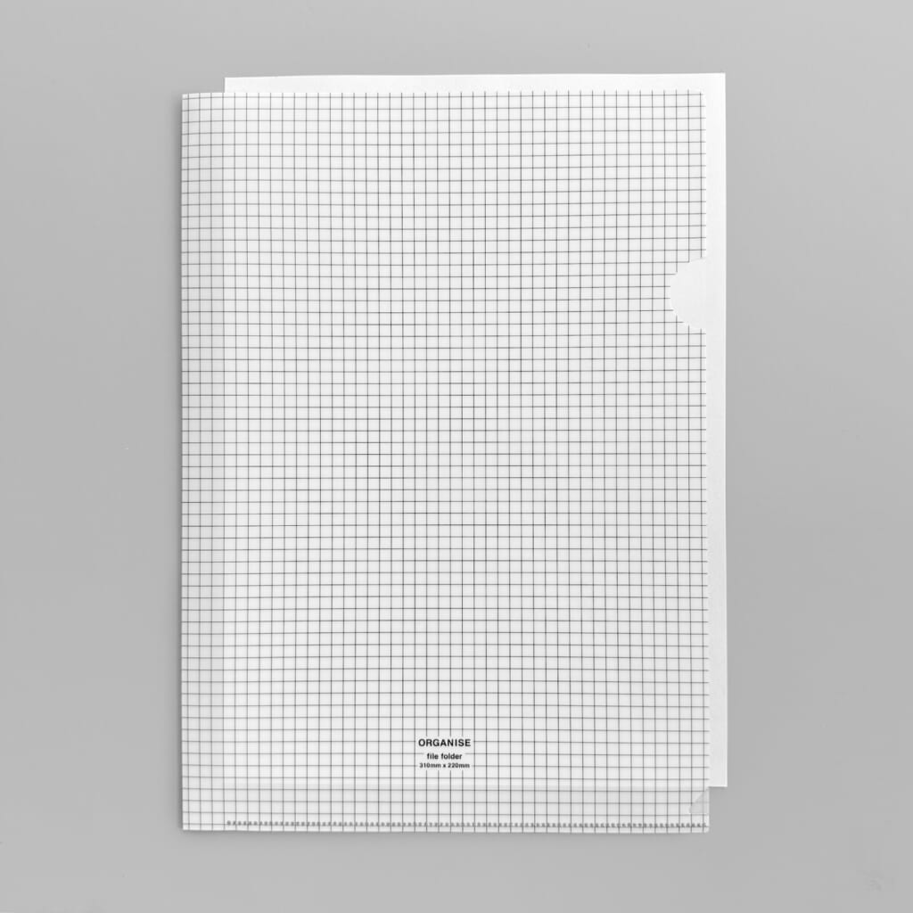 「方眼クリアファイル」定番人気のホワイトです。