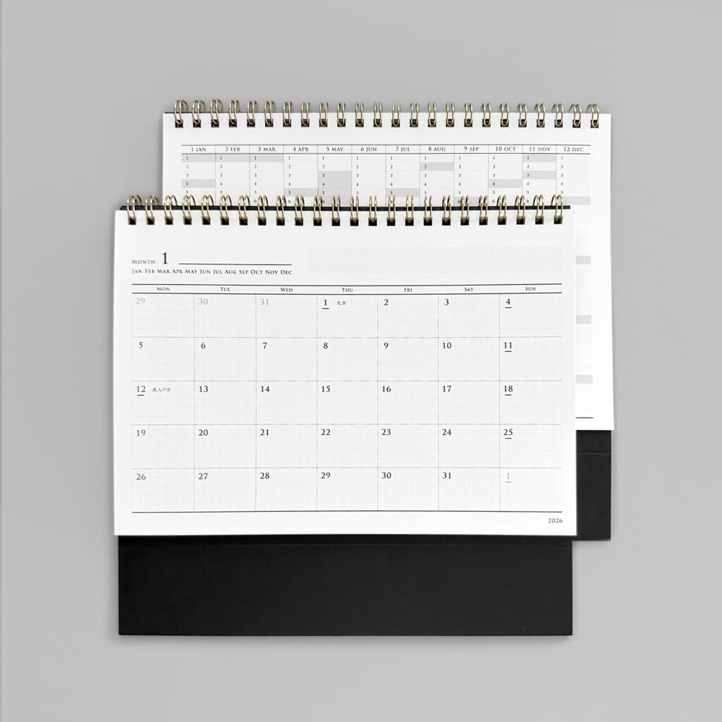 「A5デスクカレンダー」プランナーとお揃いのデザインで、毎日気持ちよく書き込める定番アイテムです。