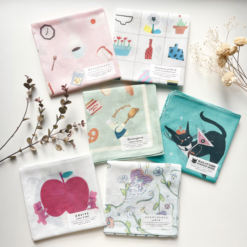 〈新作先行発売〉ハンカチに新柄が登場！　カラフルでかわいいハンカチはホリデーギフトにもぴったりです！