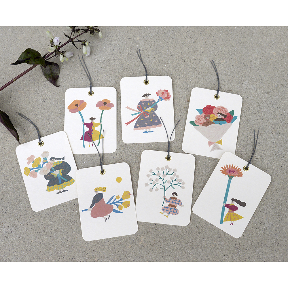 「メッセージカードタグ」一言添えてメッセージカードとしてや、ラッピングの一部に使ったり、栞にしても！　いろいろな使い方を楽しめます。