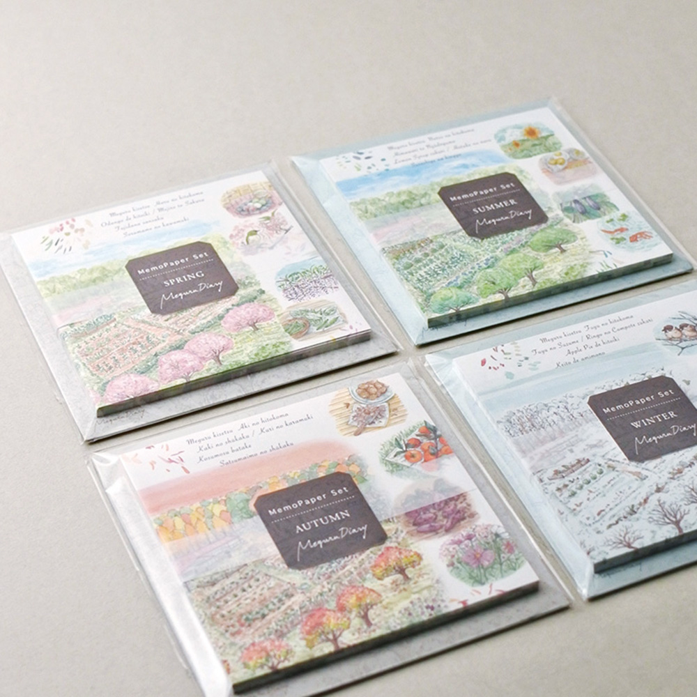 「季節をめぐるメモ便箋」真四角が可愛い小さめの便箋は、ちょっとしたひと言を添えるのにちょうどよいサイズです。持ち運びに便利な紙製ケース付き。