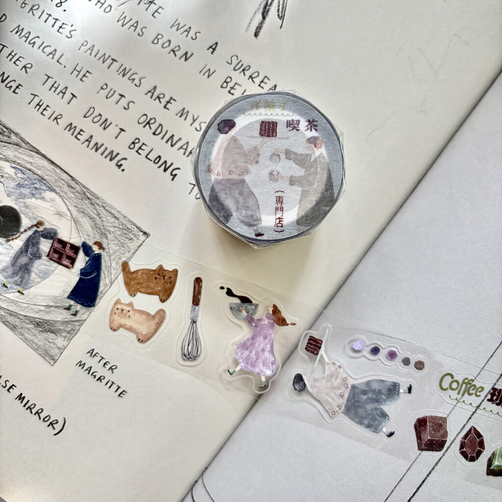 「mini girl PET tape」Mini Girl には、すべて水彩絵の具で描かれた、切り抜かれた透明テープのシリーズがあります。