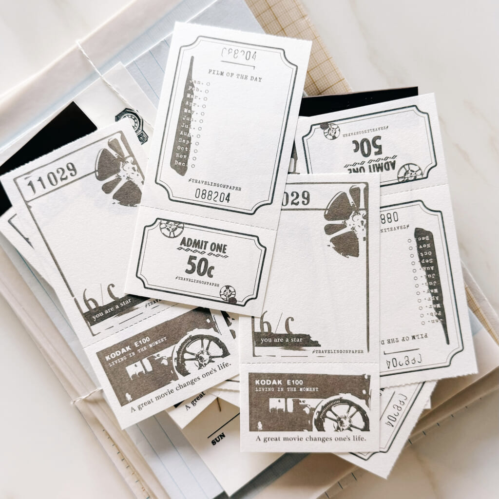 「メモ」 手帳の中身を飾ったり、配線のメモとしても使えます。