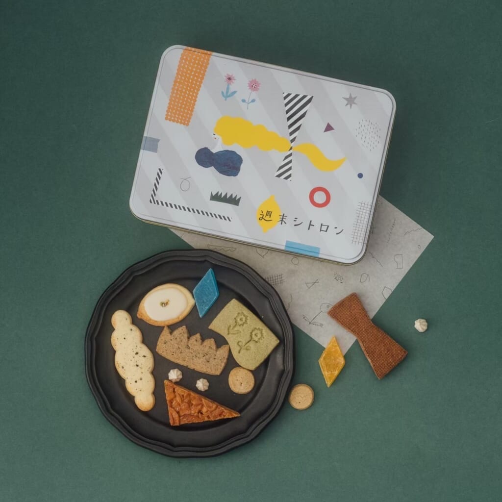 「週末シトロン クッキー缶」かわいいシトロンさんで人気のクッキー缶。いろんな形のさまざまなお味のクッキーで楽しい時間をお過ごしください♪