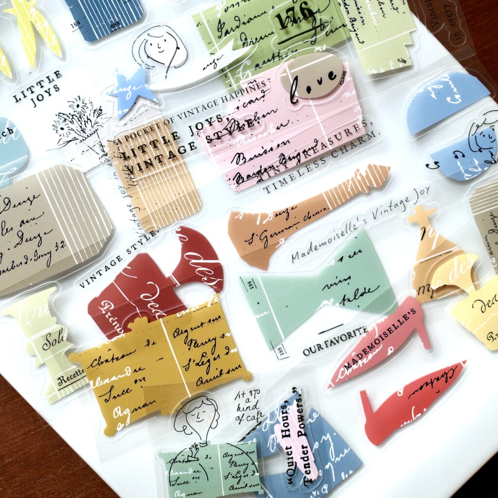 マドモアゼルのヴィンテージな喜び｜使いやすいダイカットPETテープ。ヴィンテージな雰囲気と上品な色合いが魅力です。