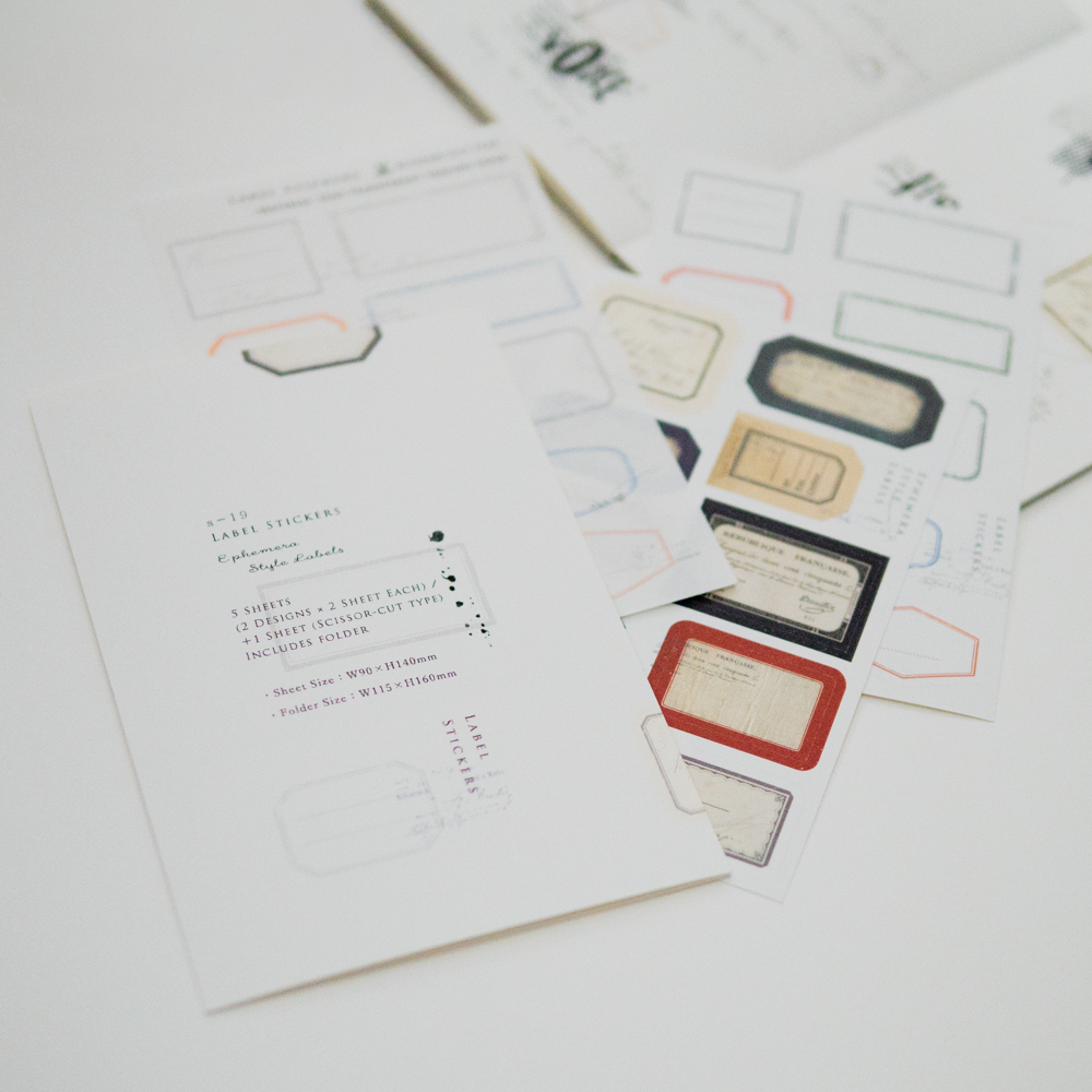 「ラベルシールセット」紙の表情を楽しめる上質紙とトレペのラベルシール。重ね貼りやコラージュにぴったり。