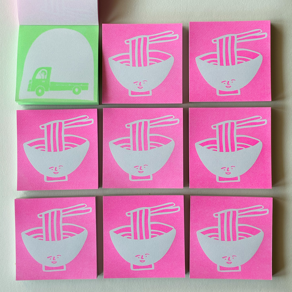 「memo」リソグラフ印刷のメモ。印刷のかすれ具合がいい塩梅。100枚（2種類各50枚）