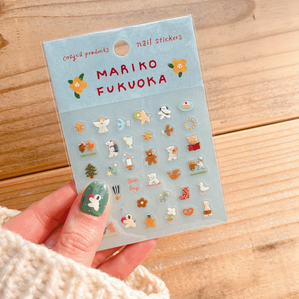 〈紙博先行発売〉作家さんのかわいいイラストがネイルシールになりました！ペンやイヤホンケースなど小物に貼るのもおすすめです。