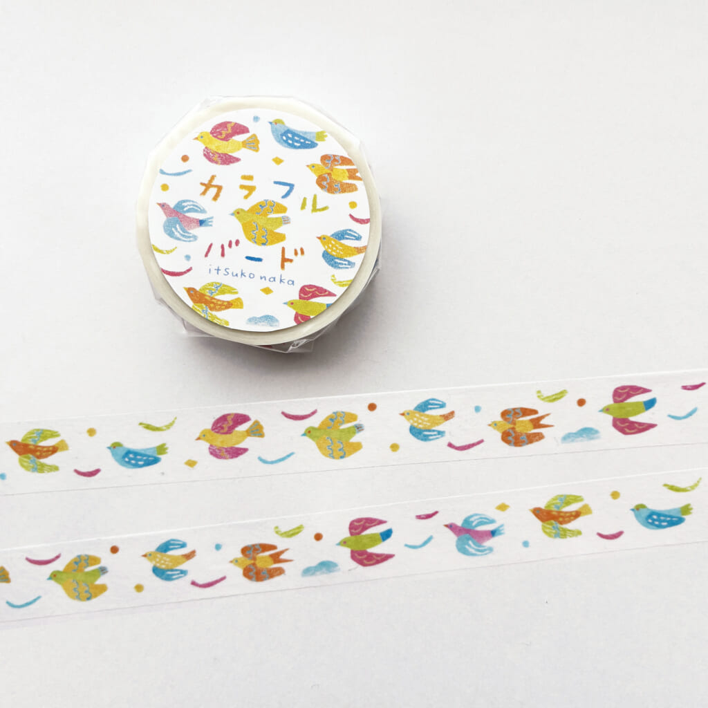 「カラフルバード マスキングテープ」色とりどりの鳥たちが飛び回っている、楽しいマスキングテープを作りました！