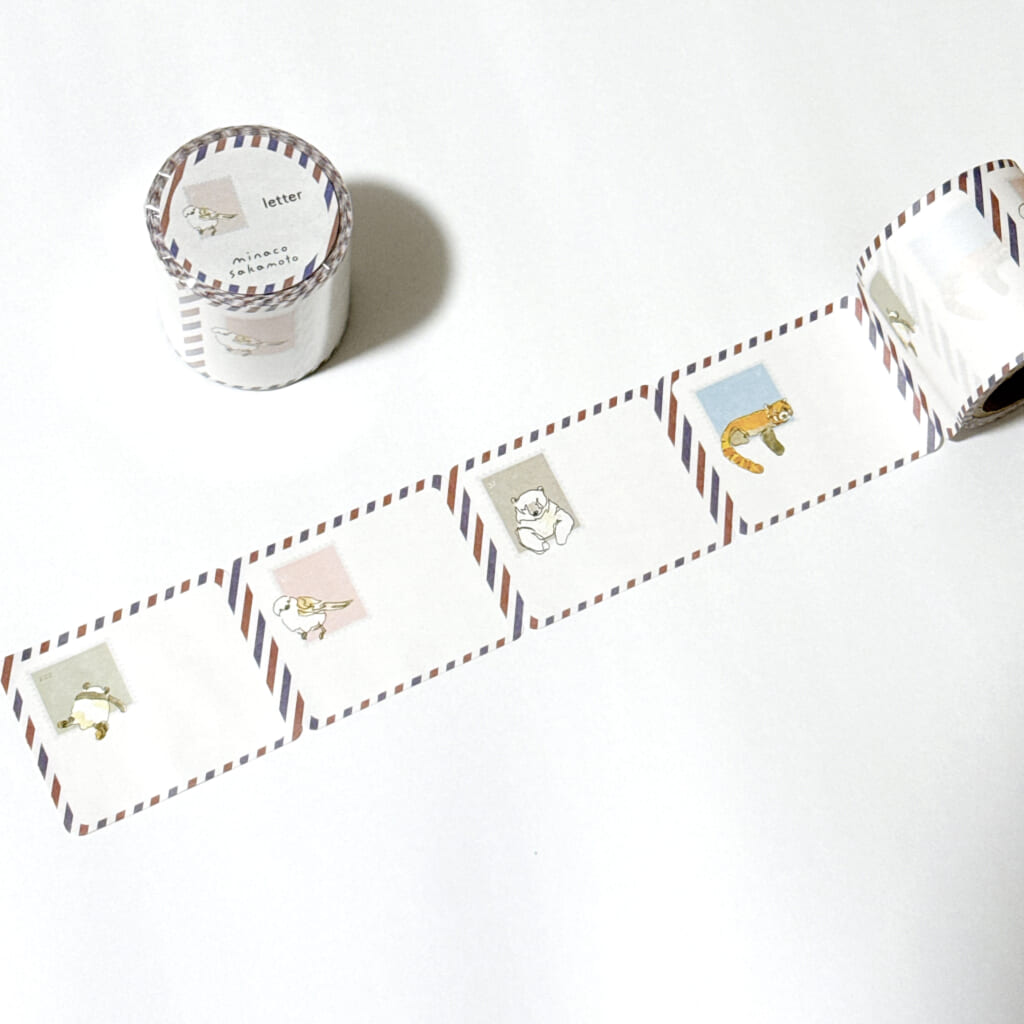 「ロールふせんletter」便箋柄なのでお手紙に添えてもおすすめです。