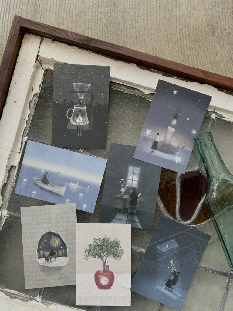 日下明さんのポストカードは、お手紙を送るのはもちろん、額装してお部屋に飾りたくなる美しさ。