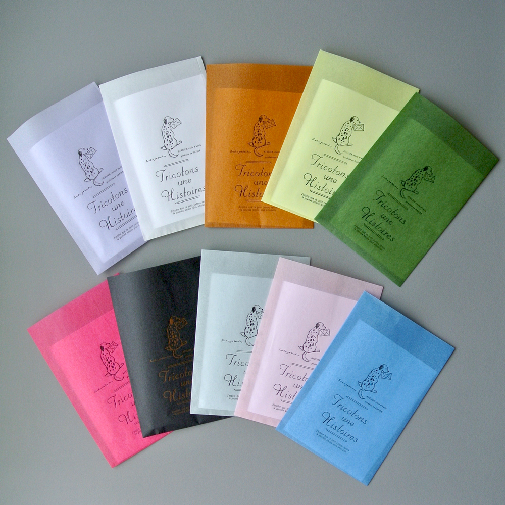 シャリシャリした紙質と繊細な透け感が魅力の薄葉紙の袋10色セット。