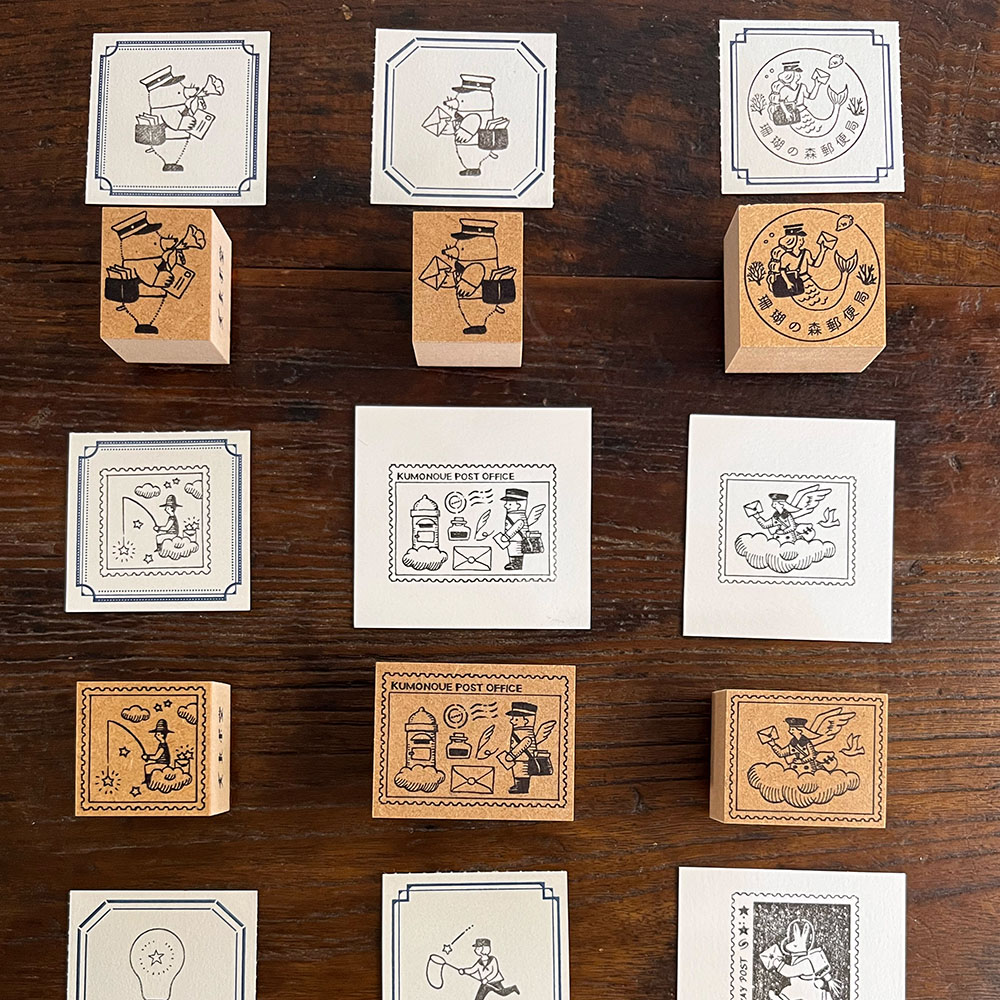 「架空郵便局の配達員スタンプ」雲の上、もぐら、珊瑚の森、天の川郵便などのスタンプがございます。九ポ堂の紙ものと一緒に楽しめる絵柄です。