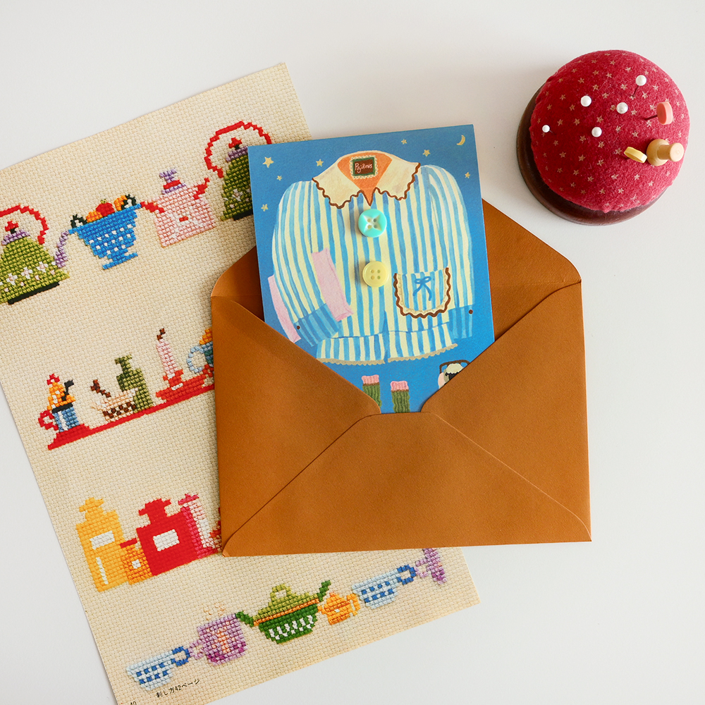 「Button card pajama」青いストライプのパジャマをイメージしたカード