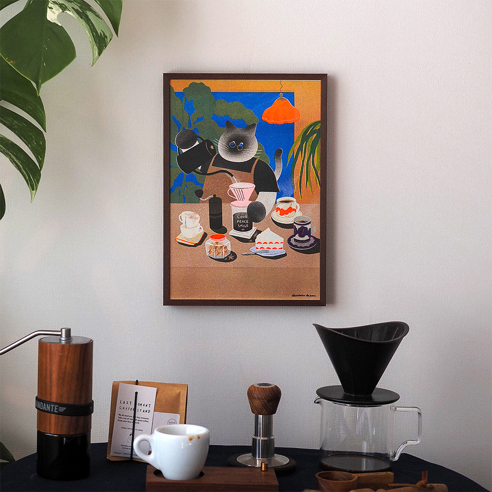リソグラフプリント「Coffee Lover」コーヒーと甘いものに囲まれた、のんびりした時間を描いたリソグラフプリントです。