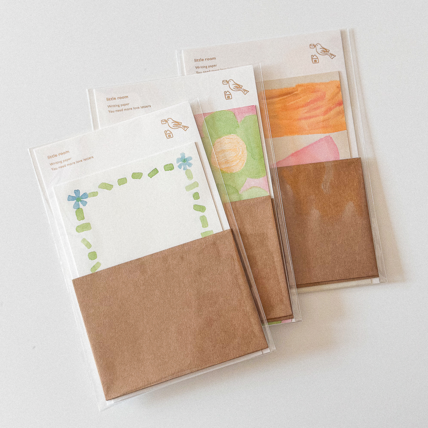 「You need more love letters — Letter Set」 We need more love letters!（私たちにはもっとラブレターが必要です！）