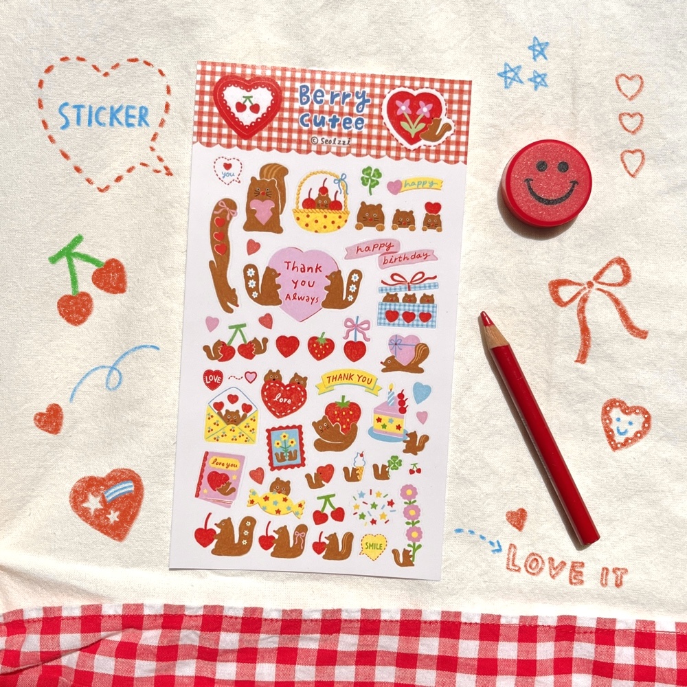 「Berry cutee sticker」手帳やお手紙にペタッと貼れる、小さくてかわいいお友達を連れて帰ってくださいね。