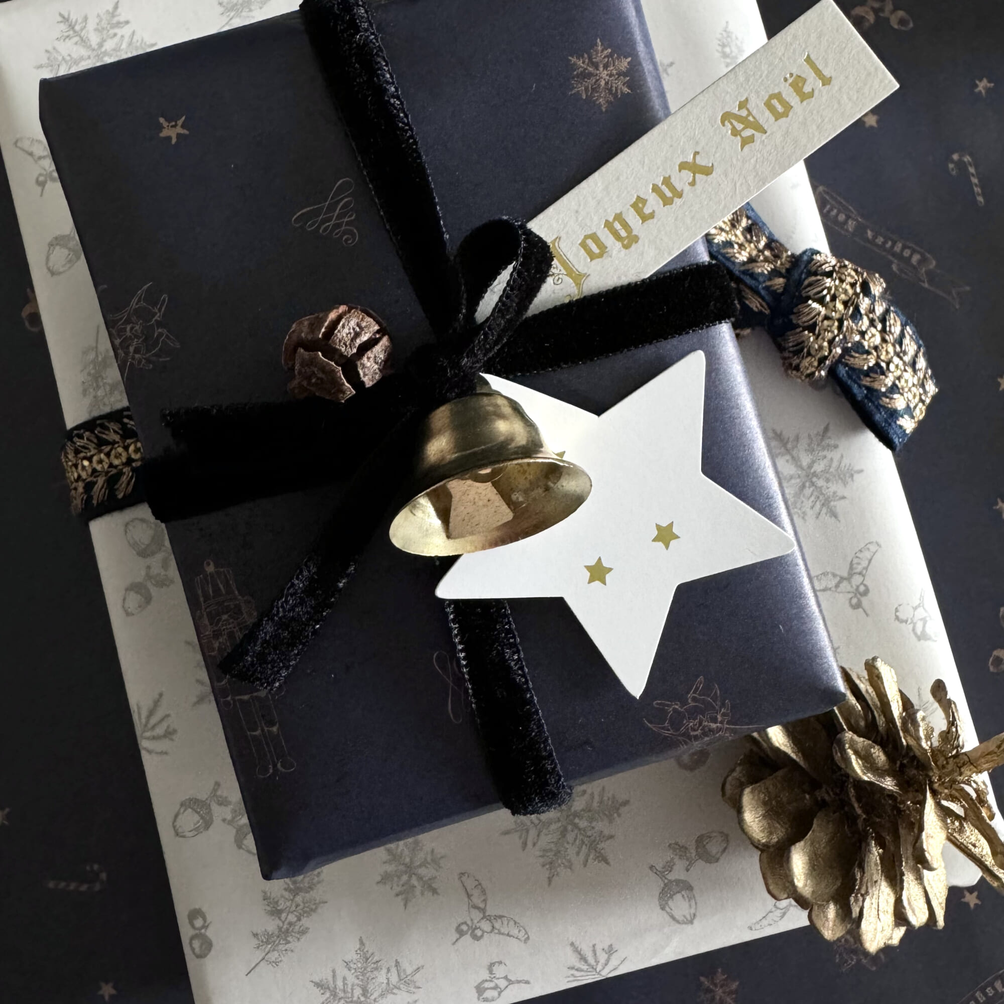 「ノエルラッピングペーパー」少し早いですがクリスマスのためのペーパーもお持ちします。
