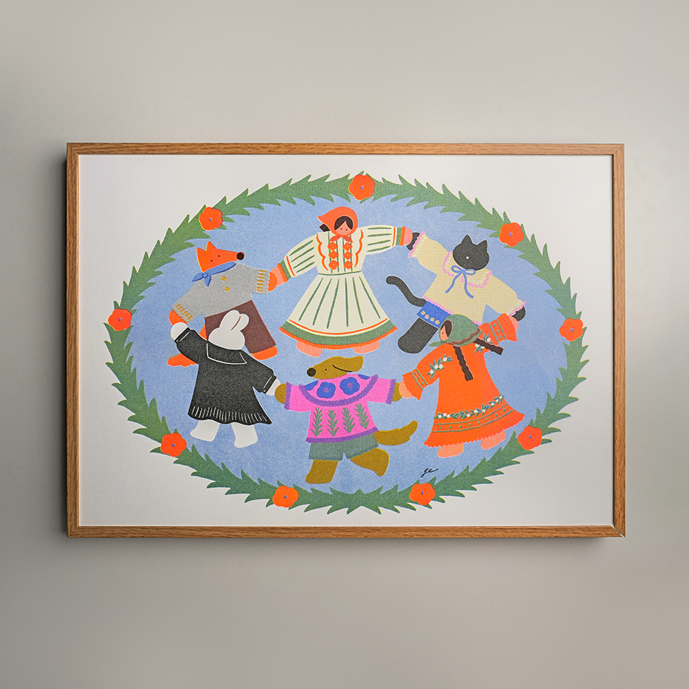 リソグラフプリント「Let’s Dance in a Circle」手をつないで輪になって踊る仲間たちを描いた、新作のリソグラフプリントです。